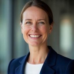 Photo of Jane Elliot CEO